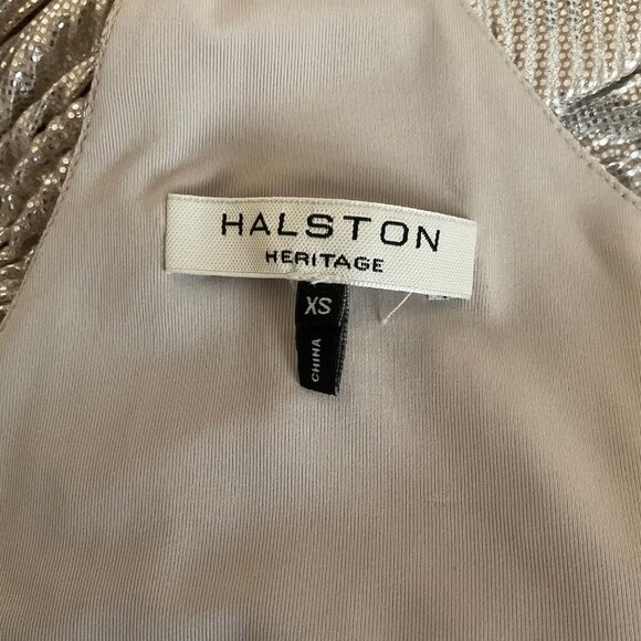 HALSTON HERITAGE Silver Metallic Halter Cocktail Dress sz. XSmall - Picture 5 of 6